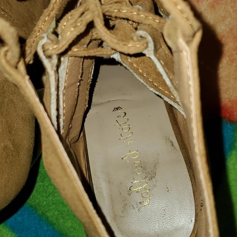 👢6.5 Altar’d State Vegan Light Brown Heels - Picture 8 of 11